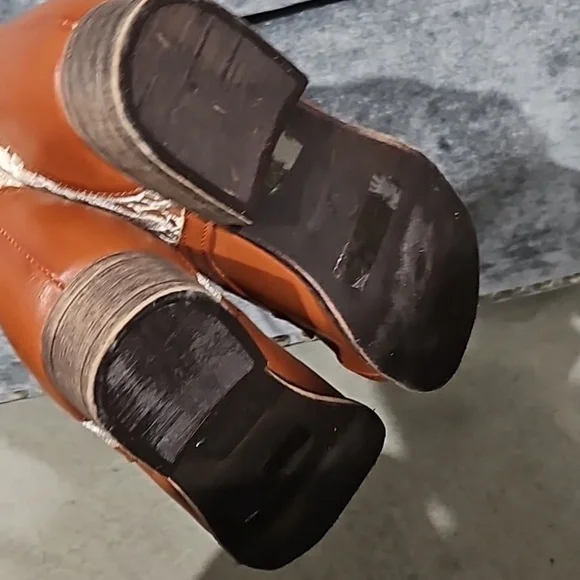 Brown Crochet Boho Style Ankle Boots New! Size6 - Picture 6 of 7